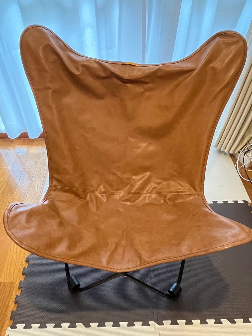 値下げ！折りたたみチェア　レザー調　バタフライチェア　アウトドア キャンプ