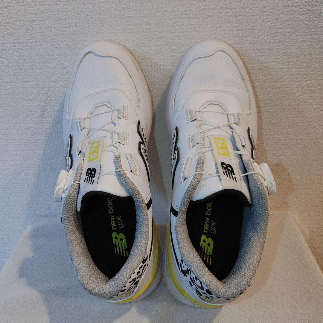 ニューバランス　ゴルフシューズ 23.5センチ　ホワイト　ダイヤル