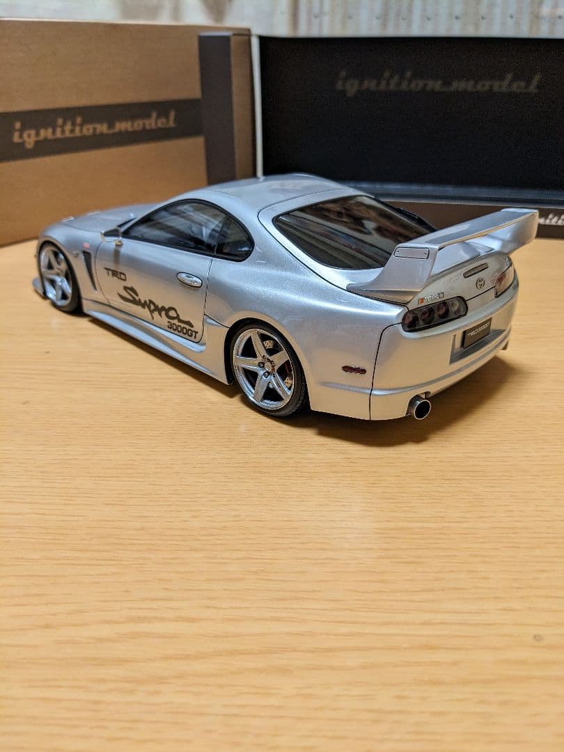 イグニッションモデル1/18　トヨタ スープラ(A80) TRD 3000GT