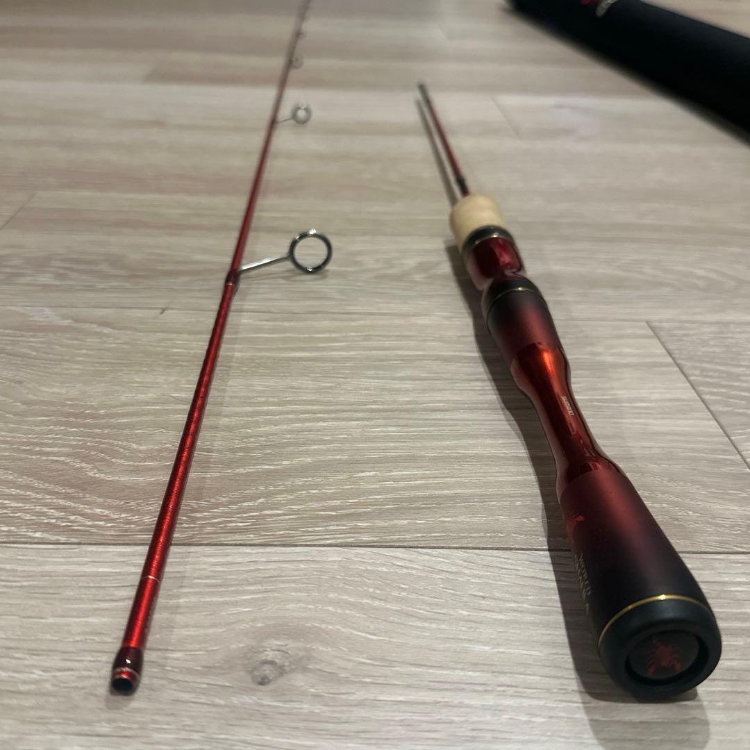 美品　シマノ　ワールドシャウラ テクニカルエディション S62UL-2