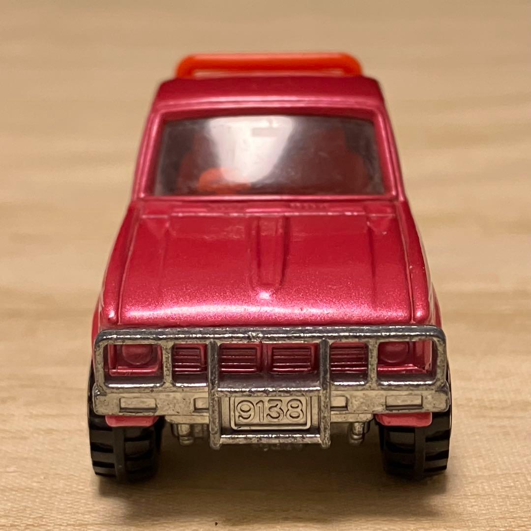 トミカ トヨタ ハイラックス 4WD No.61 1/62