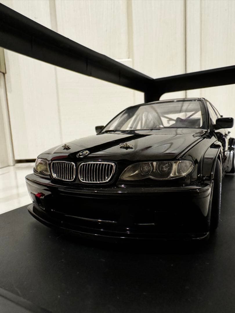  320i WTCC 2005 plain ミニカー Autoart