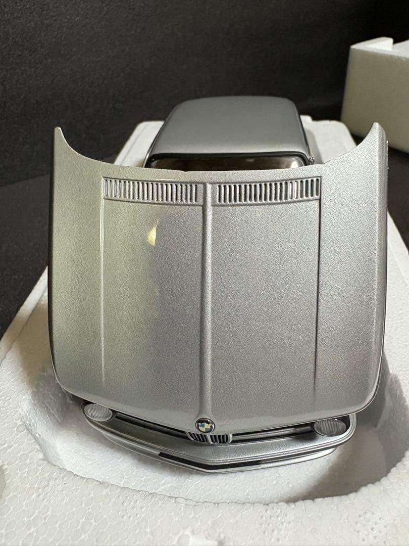 AUTO art 1/18  2002 TURBO シルバー マルニターボ