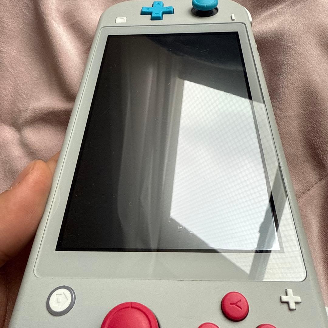 Nintendo Switch Lite ザシアンザマゼンタ柄