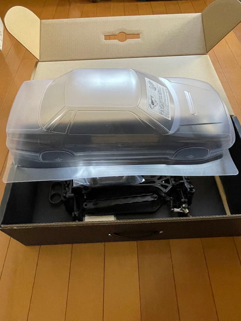 1/10 スバル　レガシィ（BC5)ツール•ド•コルスver. シャーシ組立済