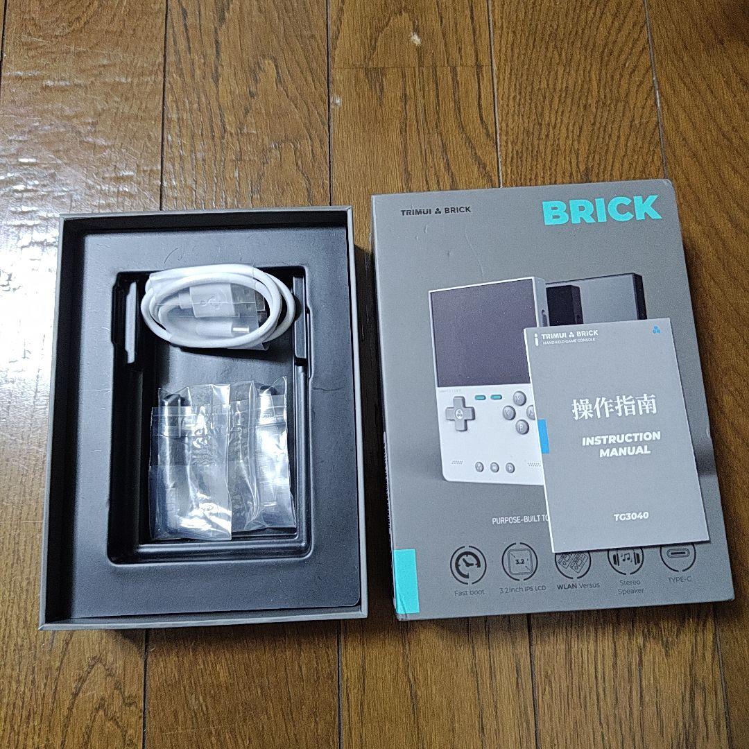 TRIMUI BRICK黒＋ケースと保護フィルム