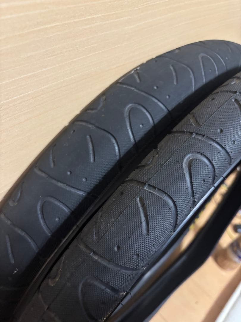 MAXXIS フックワーム　27.5×2.5 2本