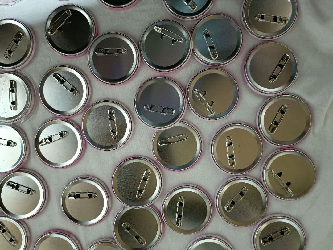 すとぷり　さとみ　アニマル缶バッチ　2022　あにまる缶バッチ