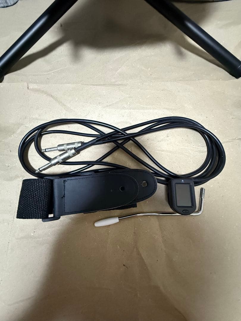 YAMAHA PACIFICA 012 エレキギター