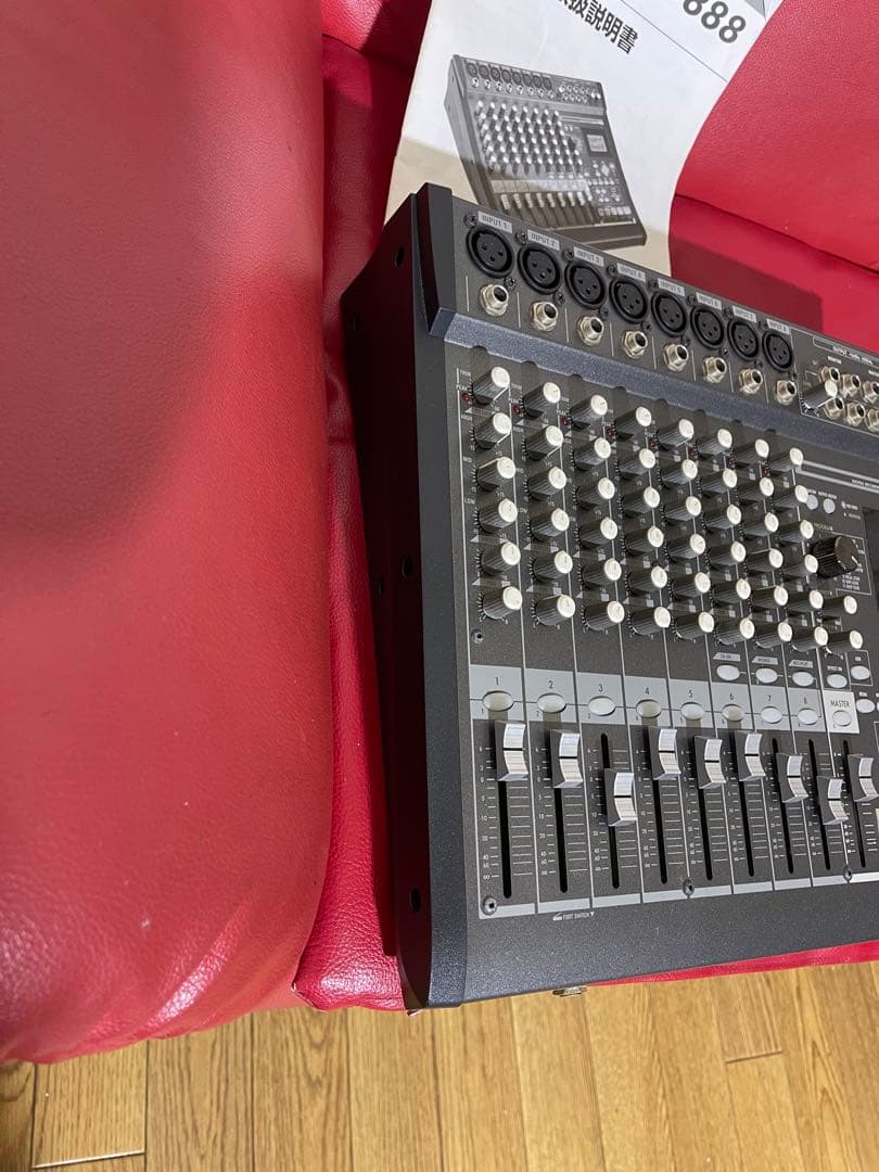 配信機器・PA機器・レコーディング機器 KORG D888