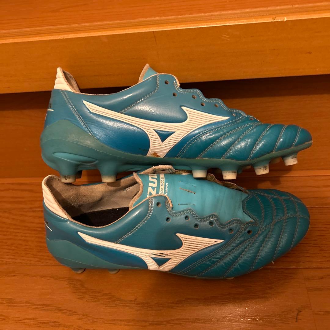 ミズノ　モレリアネオ　スパイク　24.5センチ