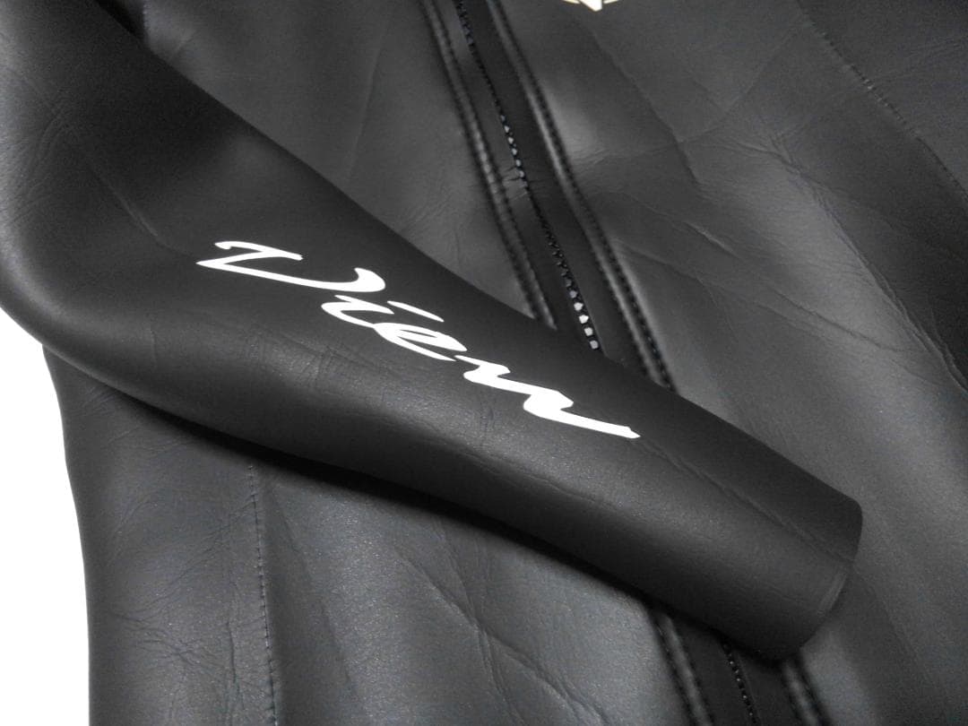 VIEW ビューウェットスーツ スキン ロングスリーブ タッパー ジャケット