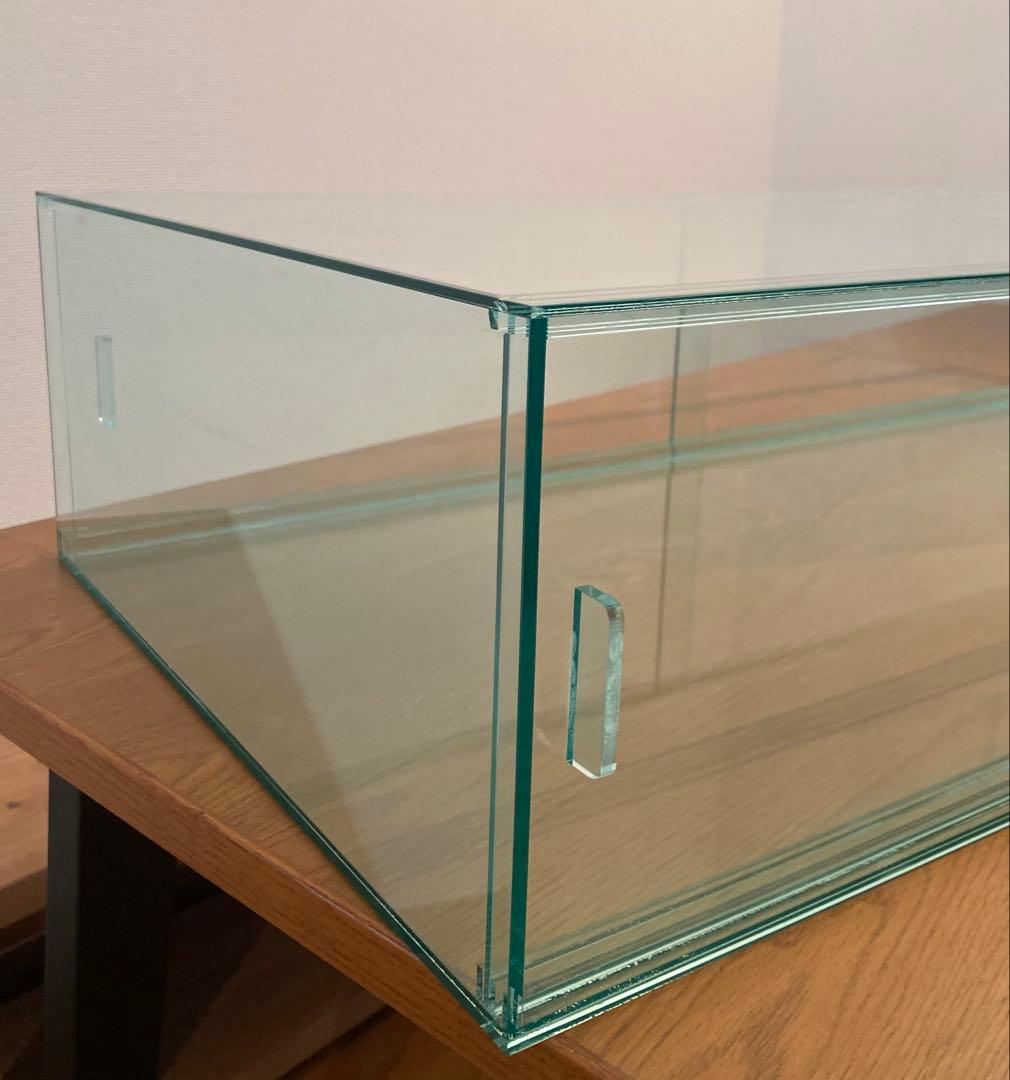 【美品】ガラス加工風 アクリルショーケース