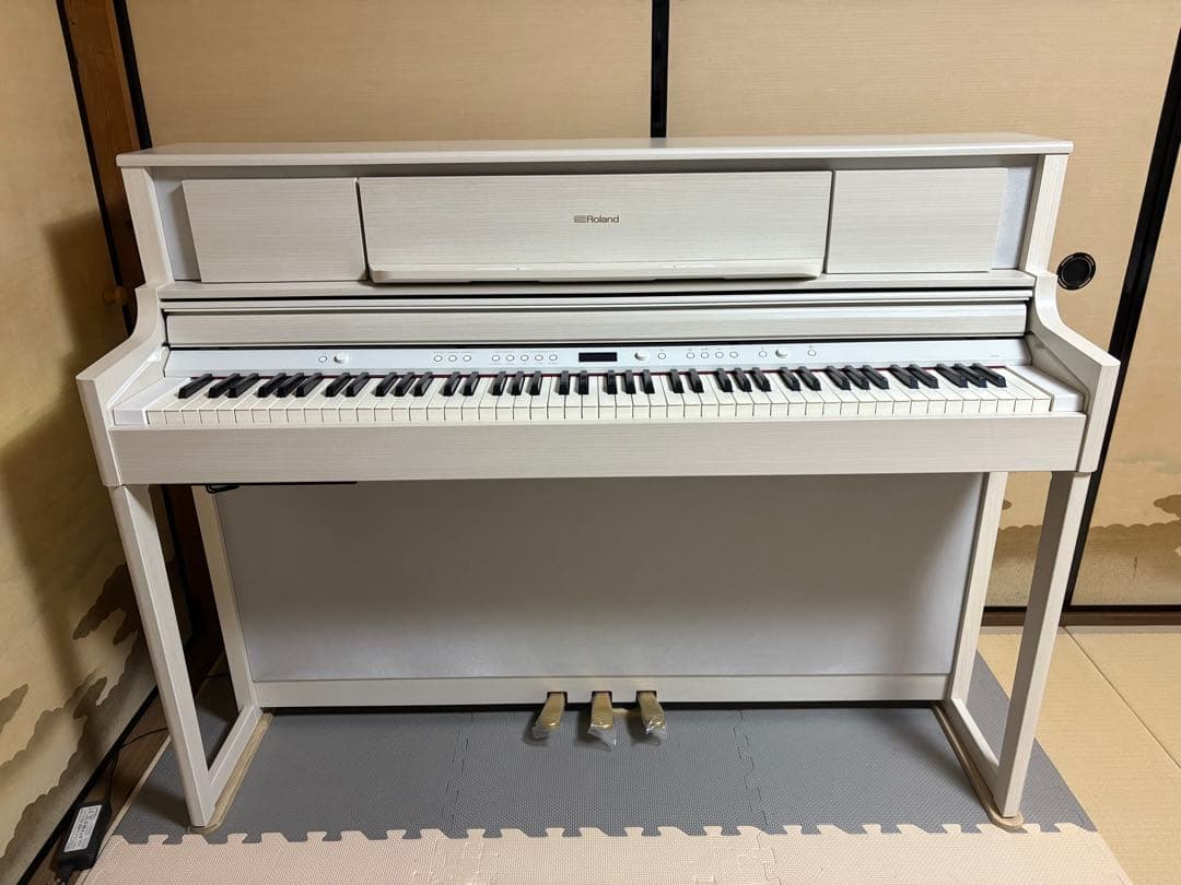 Roland アップライトピアノ 88鍵 ホワイト