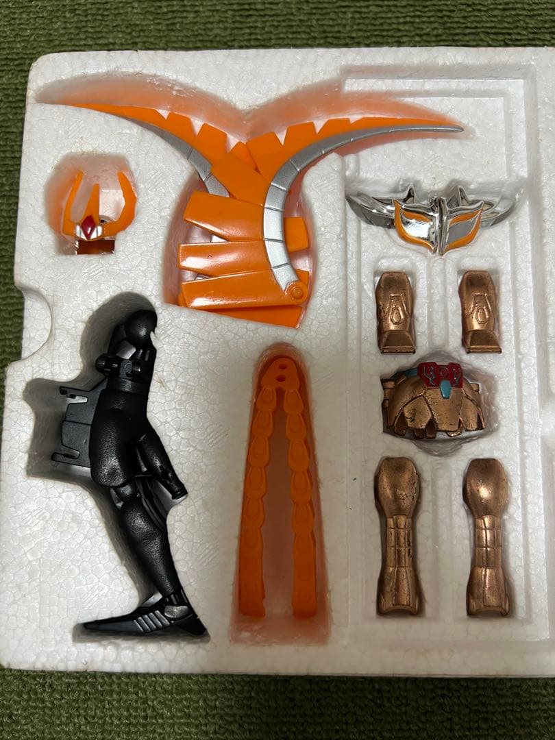 BANDAI フェニックスクロス 聖闘士聖衣大系 初期 窓箱