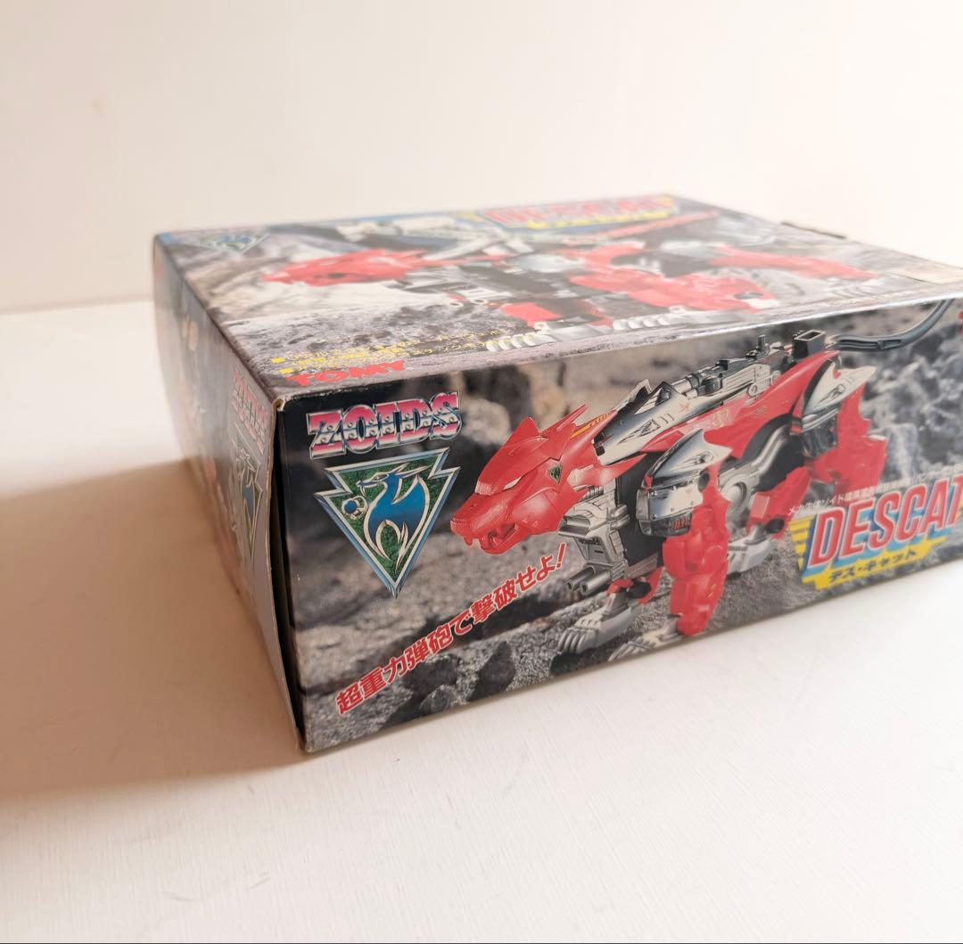 新品未開封　ゾイド ZOIDS TOMY トミー 旧ゾイド　デスキャット