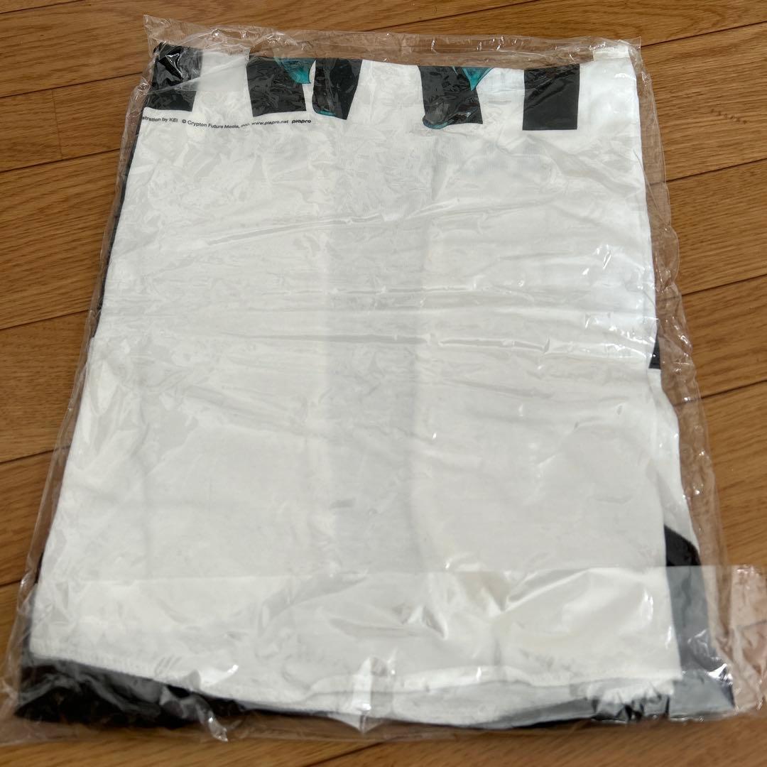 初音ミク　ラグラン　コラボTシャツ Lサイズ　BUMP OF CHICKEN