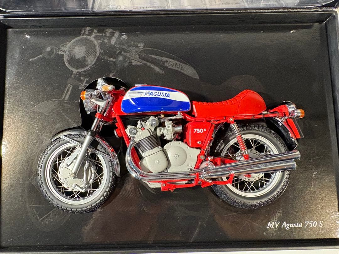 1/12 MVアグスタ750S ミニチャンプス