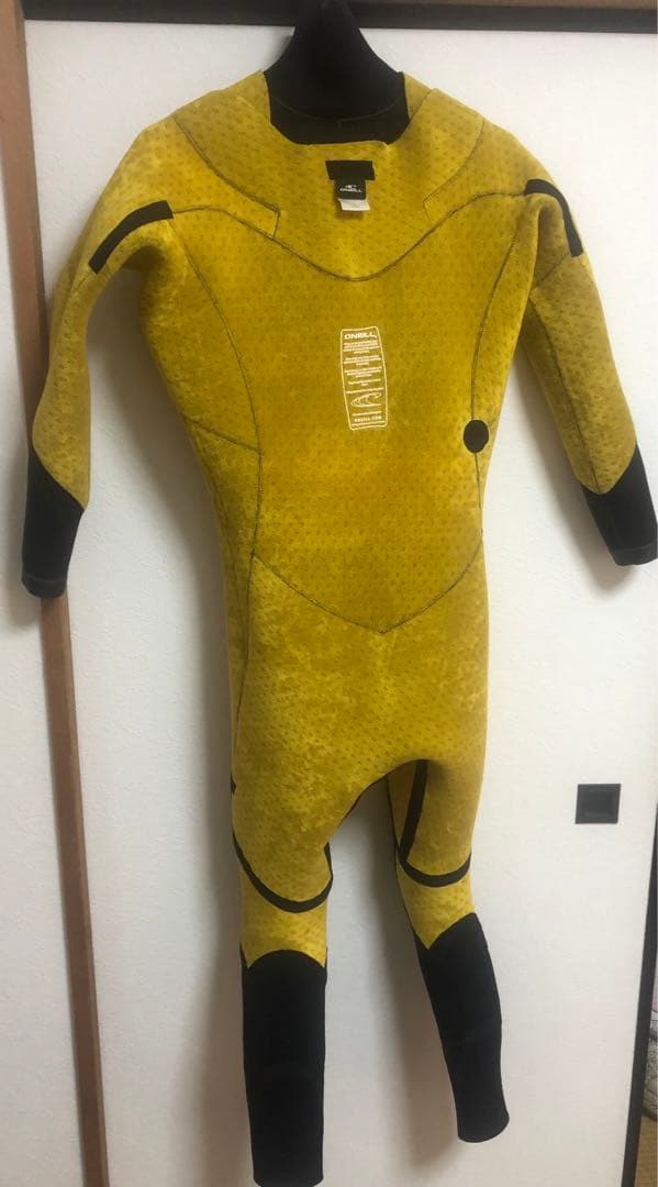 週末値下げ！オニール　セミドライスーツ