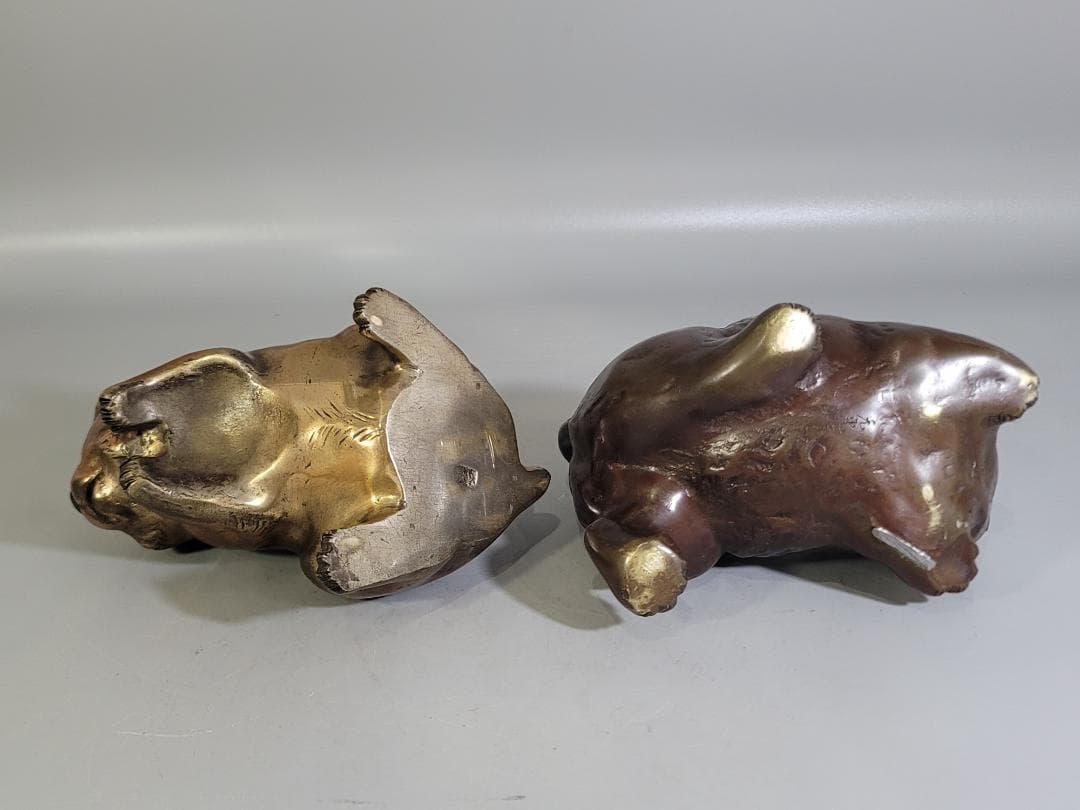 可愛い 遊 犬 置物 銅製 二件 DT592