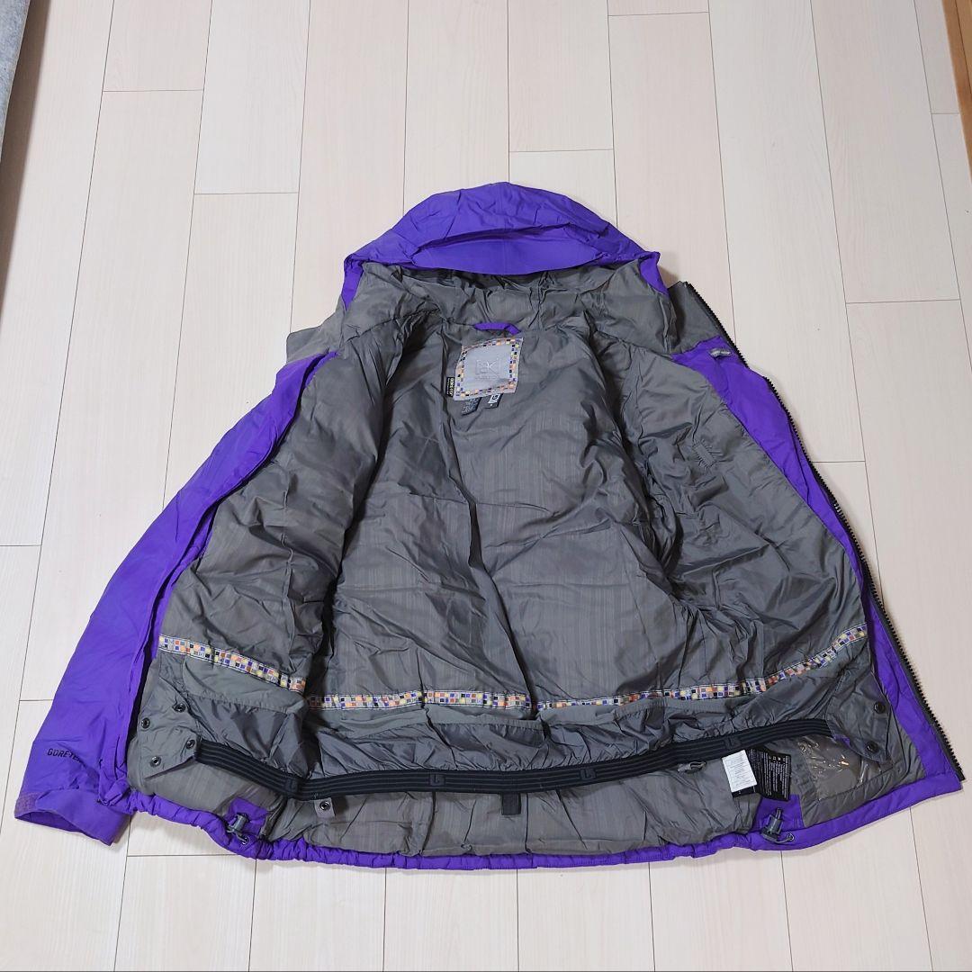 【週末値下げ】BURTON［ak］スノーボードウェア ダウン GORE-TEX