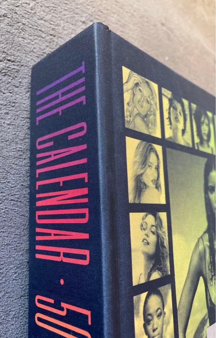 アート・デザイン・音楽 PIRELLI THE CALENDAR 50 YEARS AND MORE