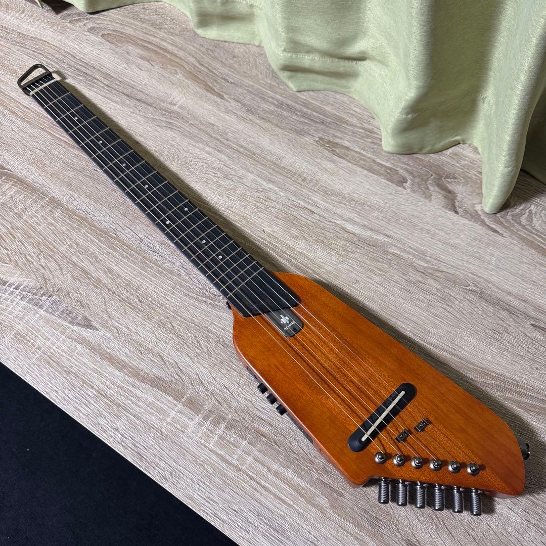 ほとんど使っていません。状態良好 Donner Hush-I サイレントギター