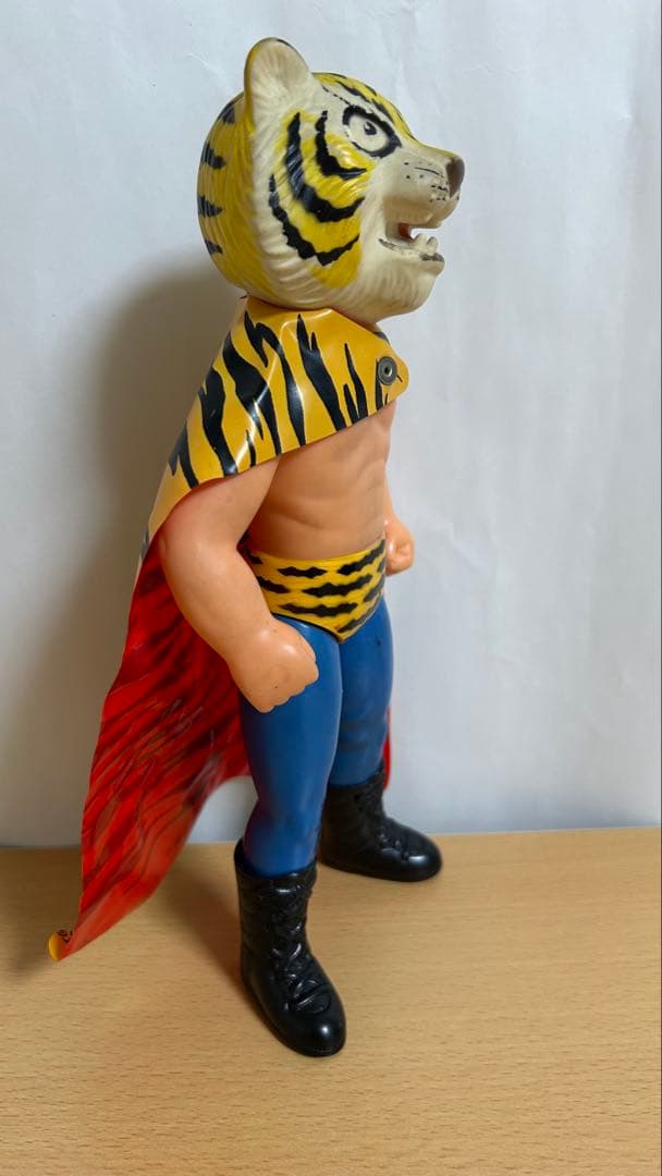 タイガーマスク　ソフビ　フィギュア