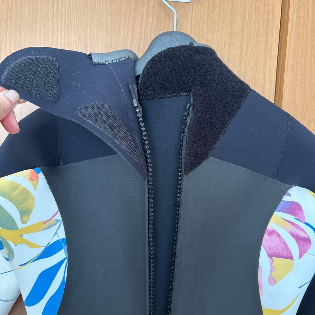 新品未使用　ROXY 5×3フルスーツセミドライ真冬用