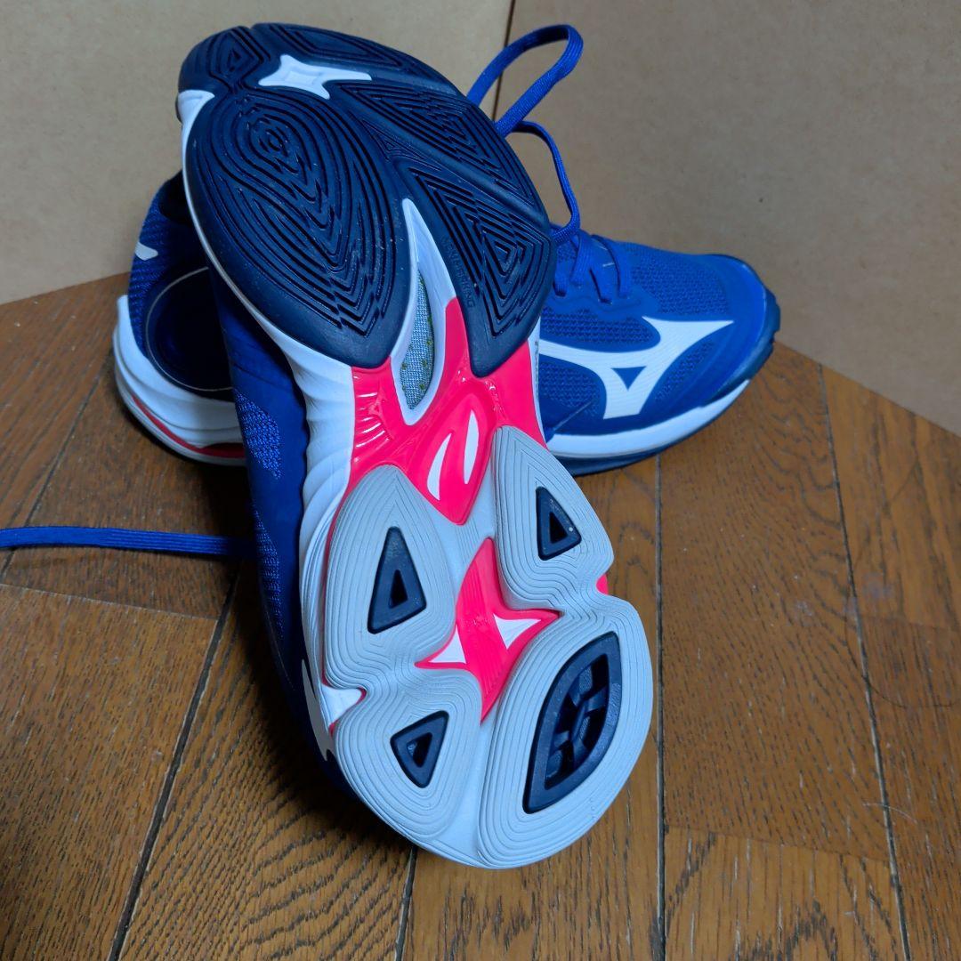 ウェーブライトニング Z6 バレーボールシューズ　24cm