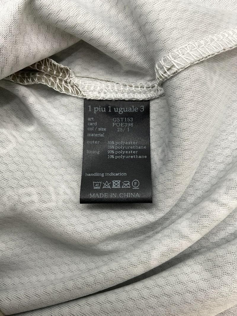 【未使用】1piu1uguale3 GOLF ランダムロゴワンピース サイズ1