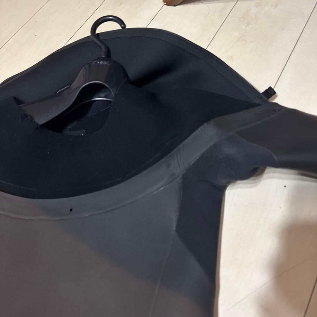 シュウ様　ウェットスーツ　ロングチェストジップ　セミドライ　ＬＢ5/3mm