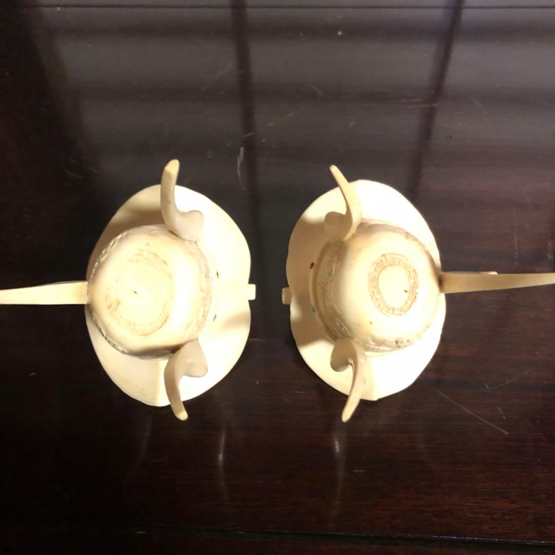 蔵の中にあった牙彫爵形置物一対桐箱付き