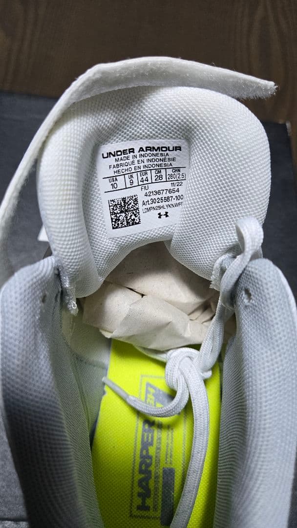 新品 USアンダーアーマー ハーパーモデル ポイントスパイク 28cm