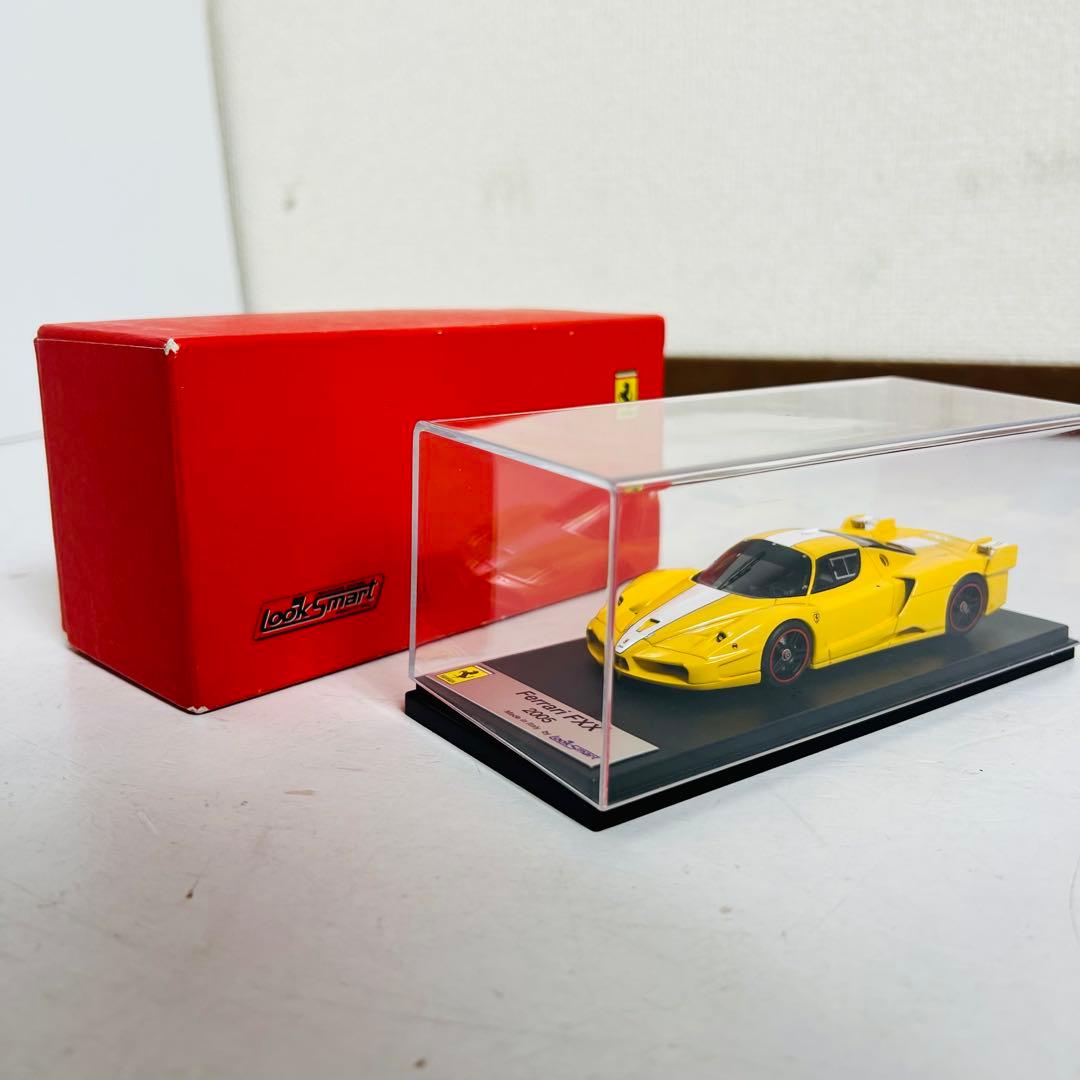 良品　イタリア製　1/43 フェラーリ　FXX エンッオ　ルックスマート
