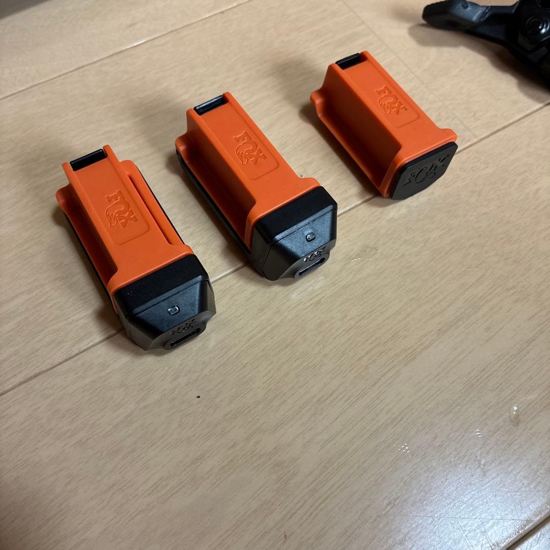 パーツ FOX TRANSFER NEO Dropper 100mm 30.9mm