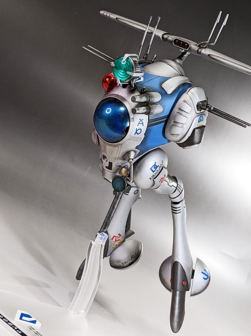 プラモデル　ハセガワ　1/72 リガード／偵察型（超時空要塞マクロス）組立塗装済