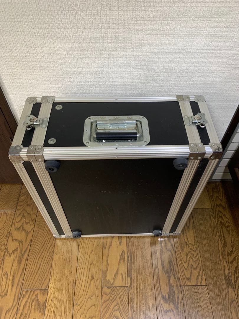 4U ラックケース　奥行き約36cm アルミ・木