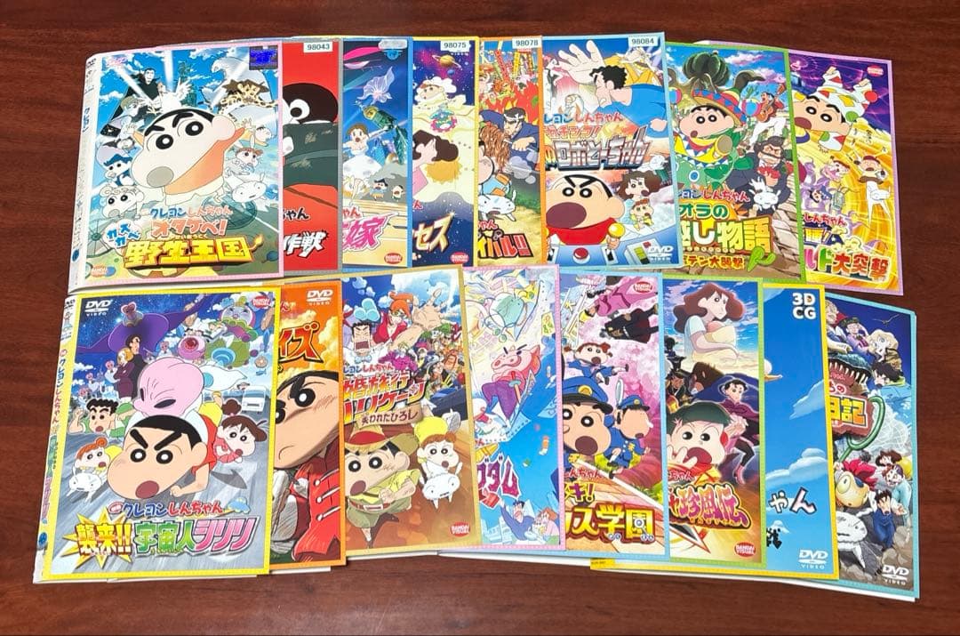 映画クレヨンしんちゃん 32巻セット dvd