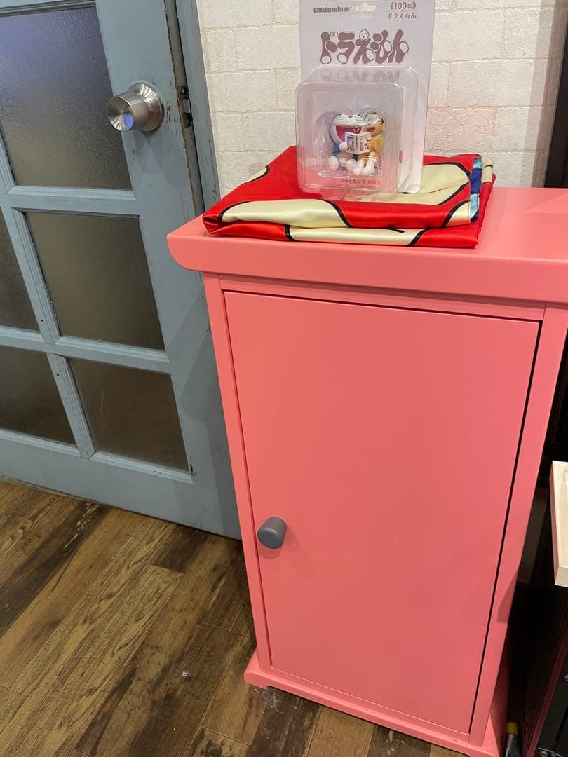 豪華愛蔵版 100年ドラえもん カリモク どこでもドア本棚