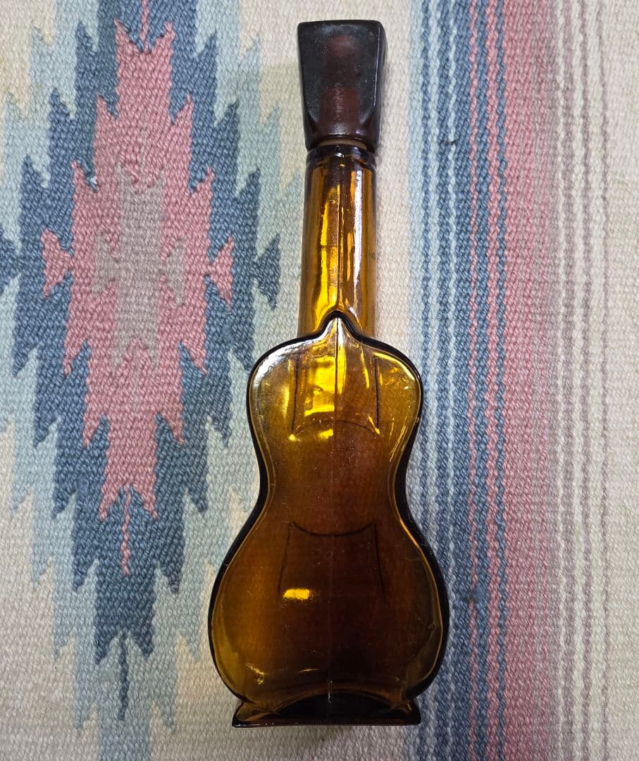 1960s スペイン製 ギター型 ヴィンテージレトロアンバーガラスボトル