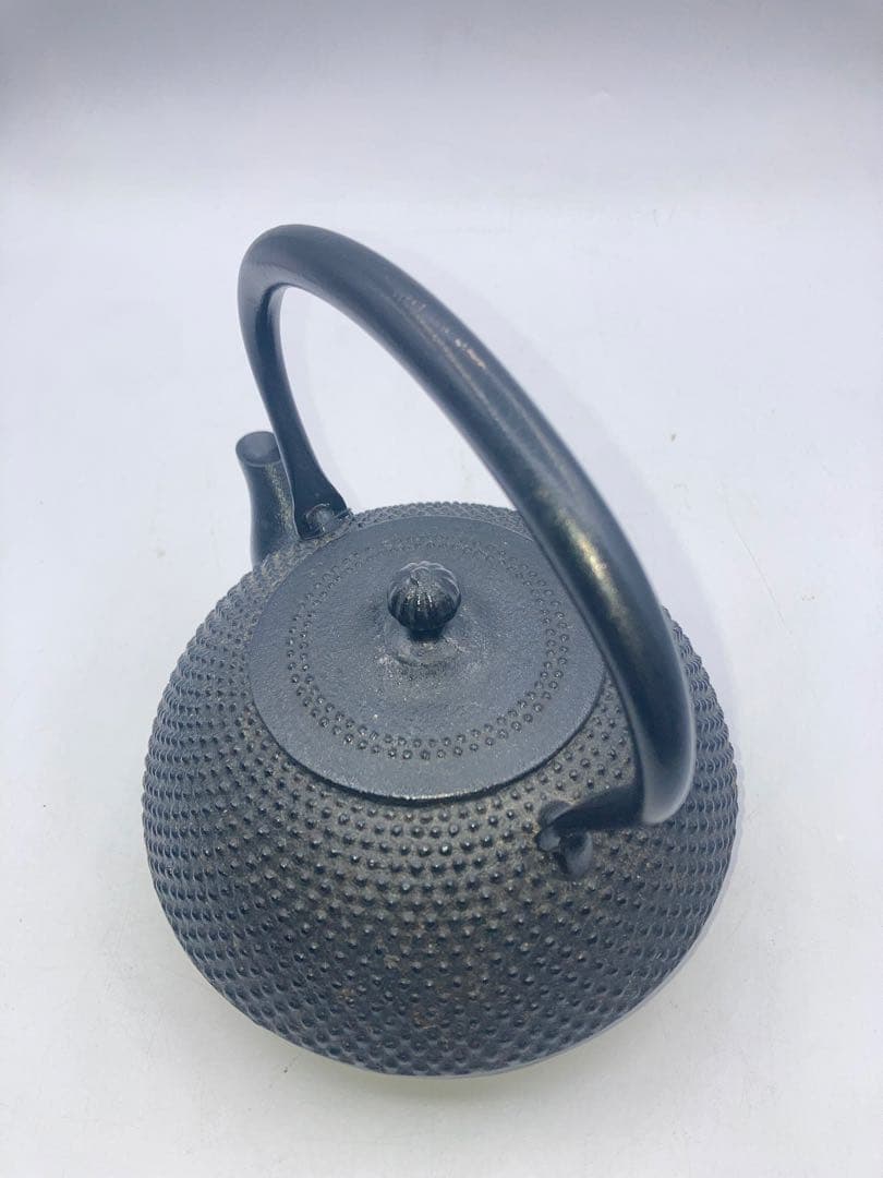 及富（南部宝生堂）南部鉄瓶　平成丸アラレ　黒色