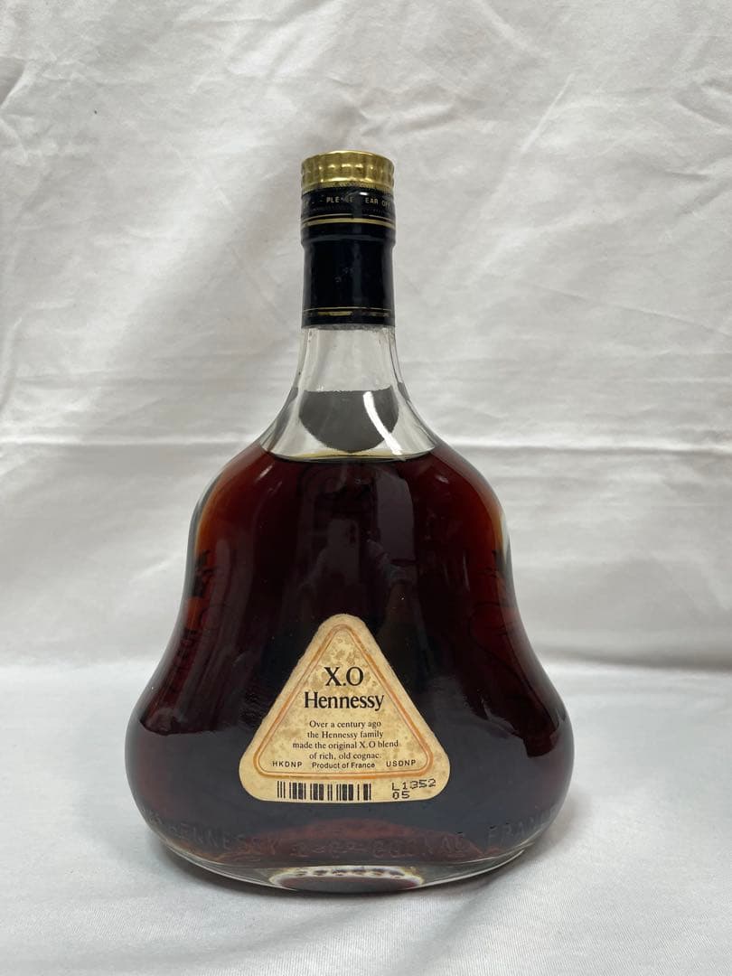 0105 Hennessy X.O 金キャップ 700ml 箱あり