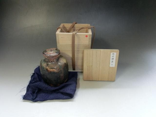 茶入れ■祖母懐茶入れ 飴釉 時代物 桐箱付 古いお茶道具 古美術 時代物 骨董■