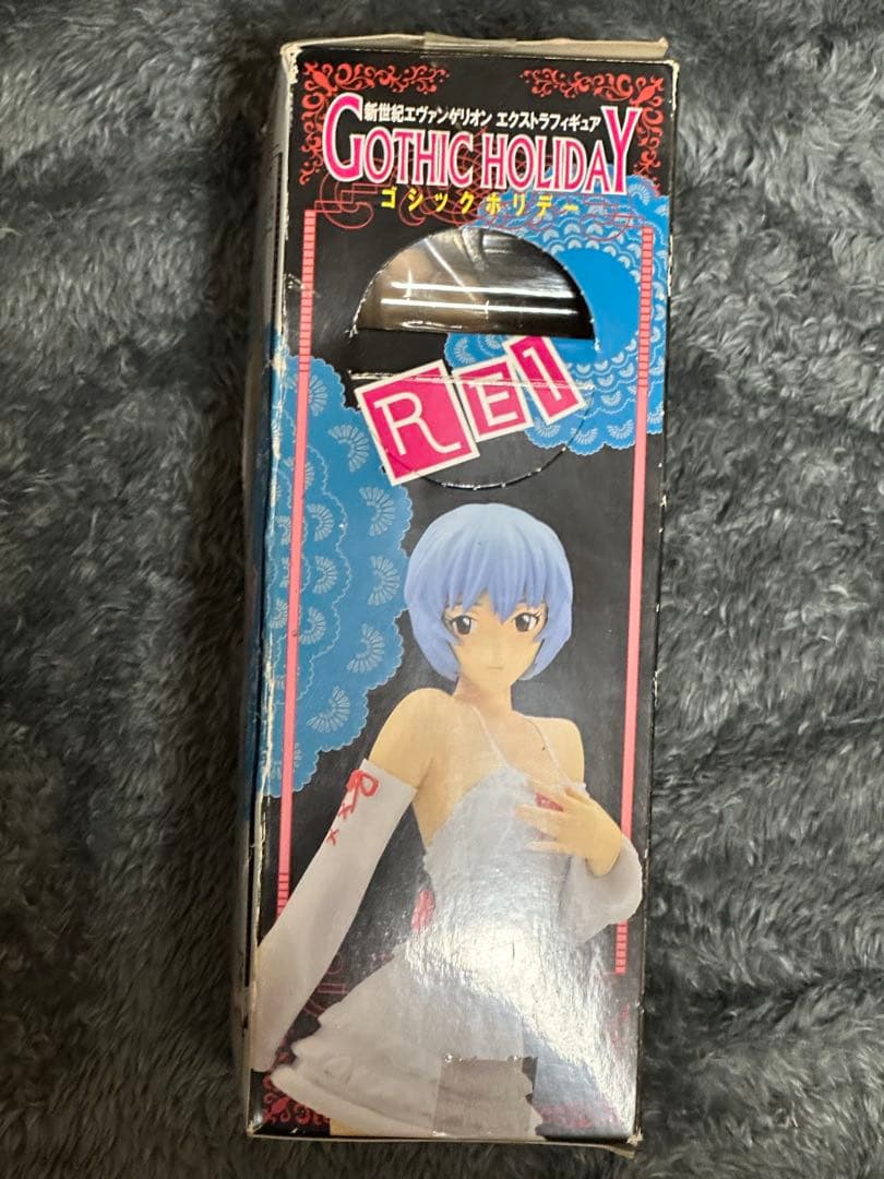 GOTHIC HOLIDAY 綾波レイ フィギュア