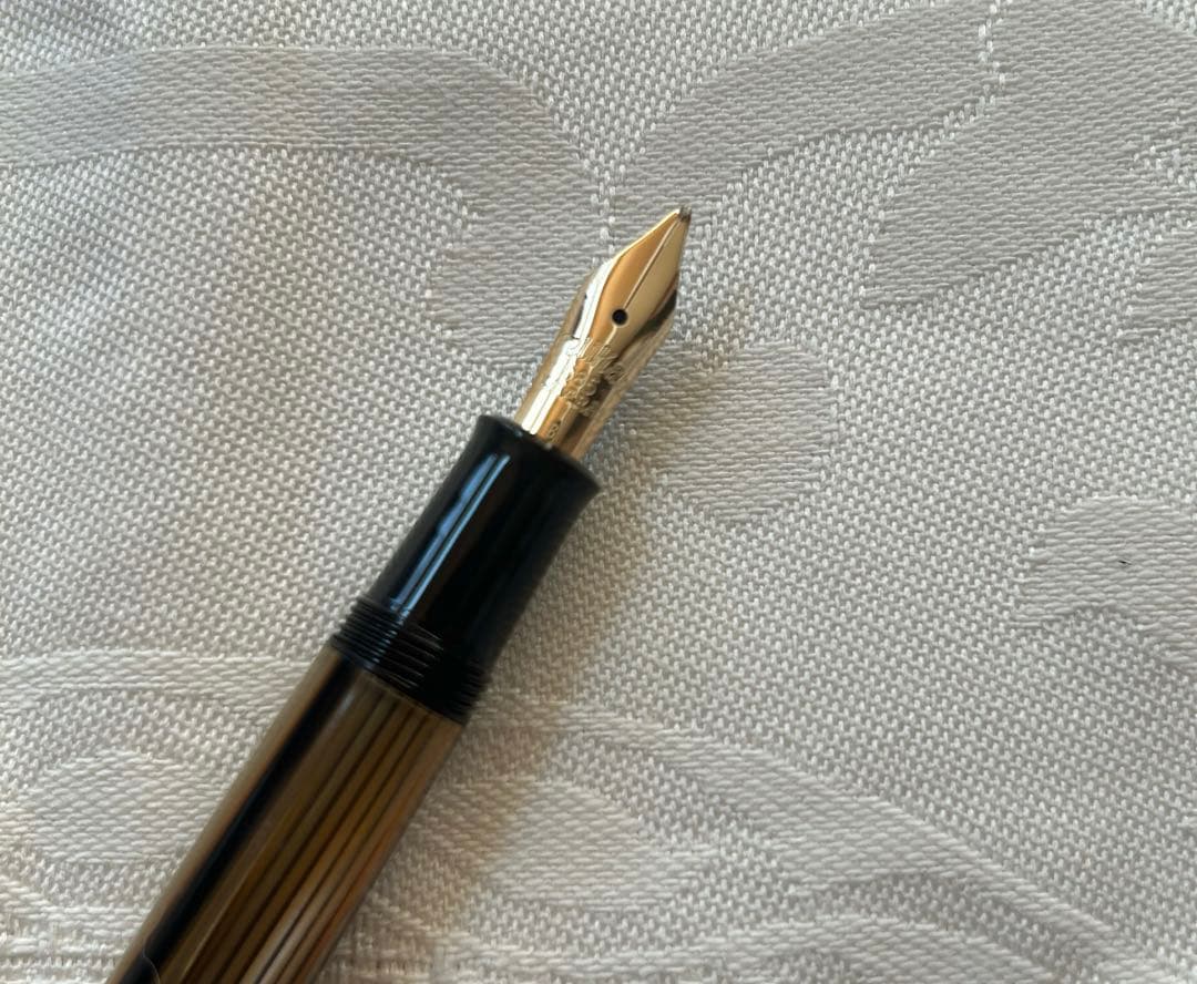 【未使用】　ペリカン スーべレーン M400 茶縞　万年筆
