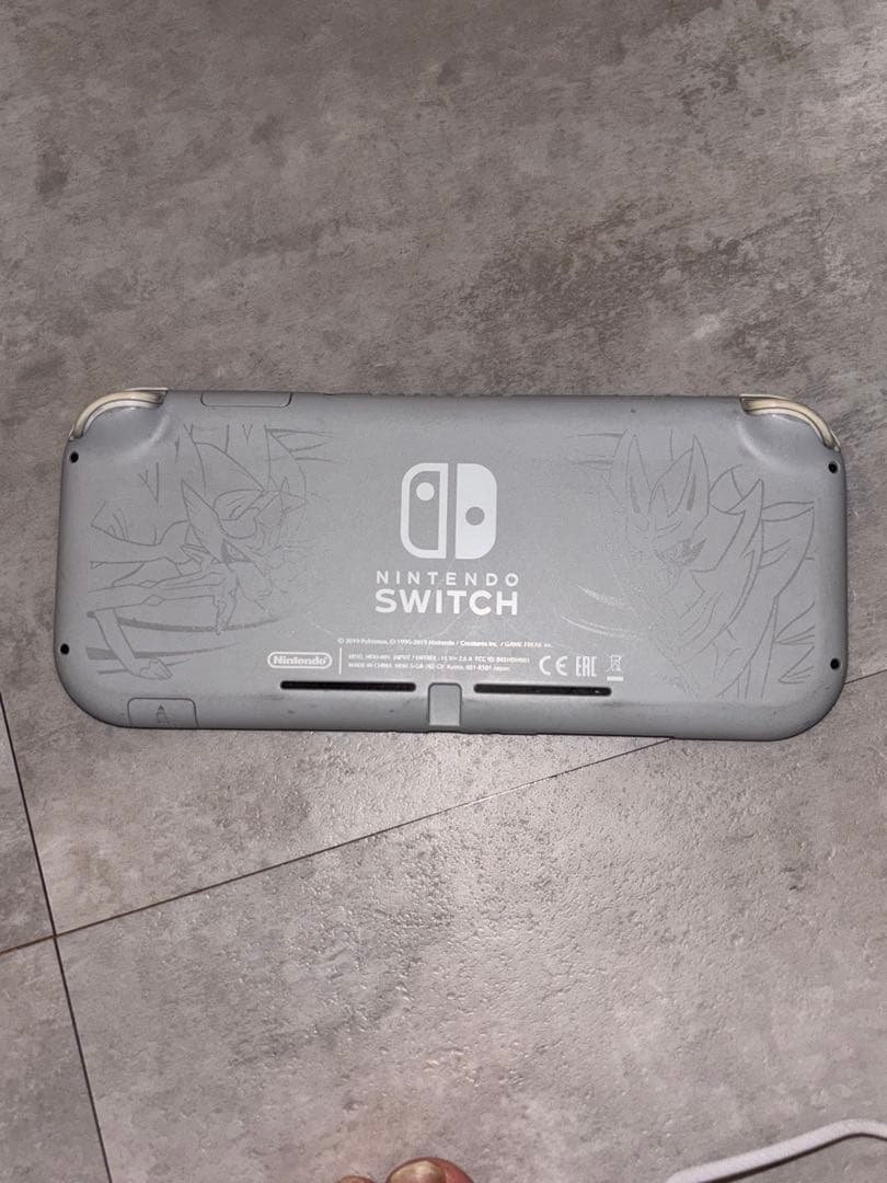Nintendo Switch ライト