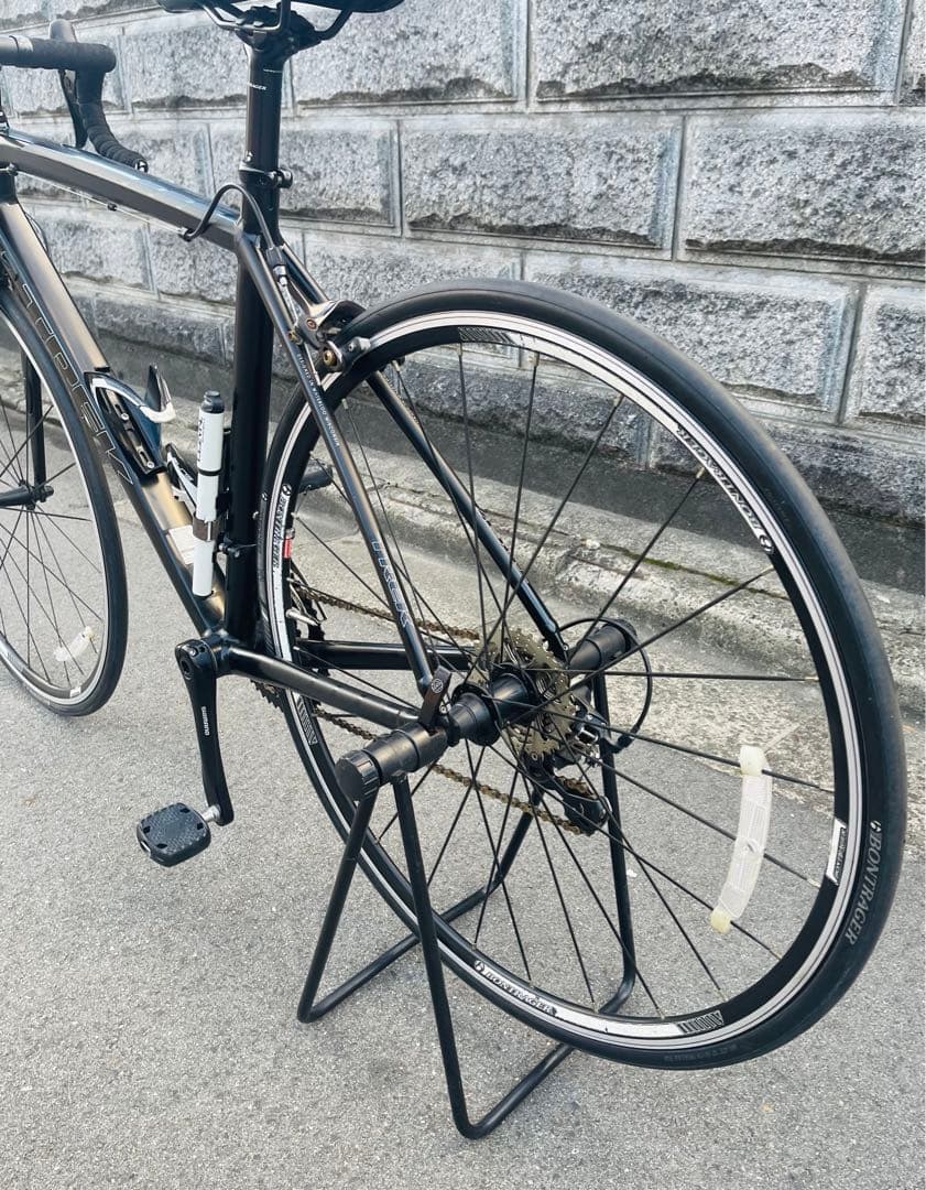 TREK MADONE2.1 トレック マドン 105 ロードバイク 大阪引取り