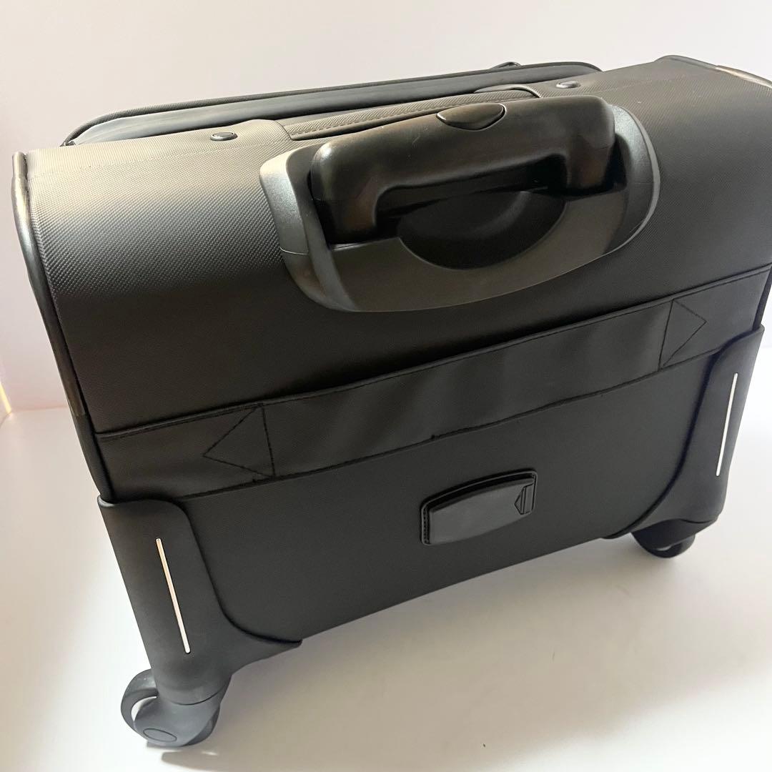 未使用品 サンワダイレクト ビジネスキャリー 4輪 22L 機内持ち込みサイズ