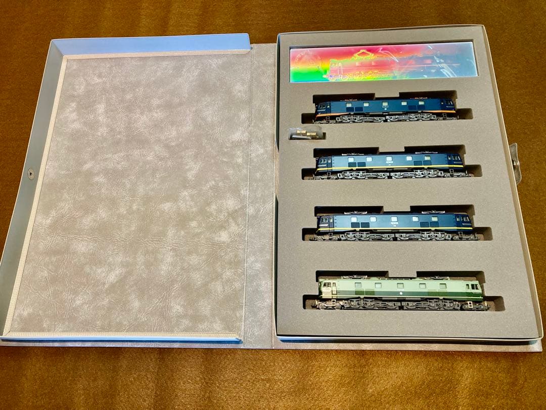 ☆希少美品　Nゲージ鉄道模型誕生　40周年記念　EF58 試験塗装機　4両セット